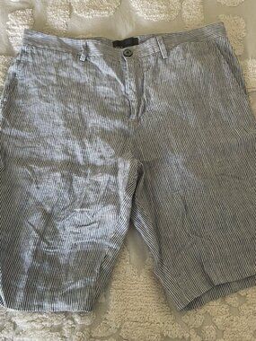 Vince Mens 32 Blue White Striped 100% Linen Flat Front 10” Shorts Preppy Beach